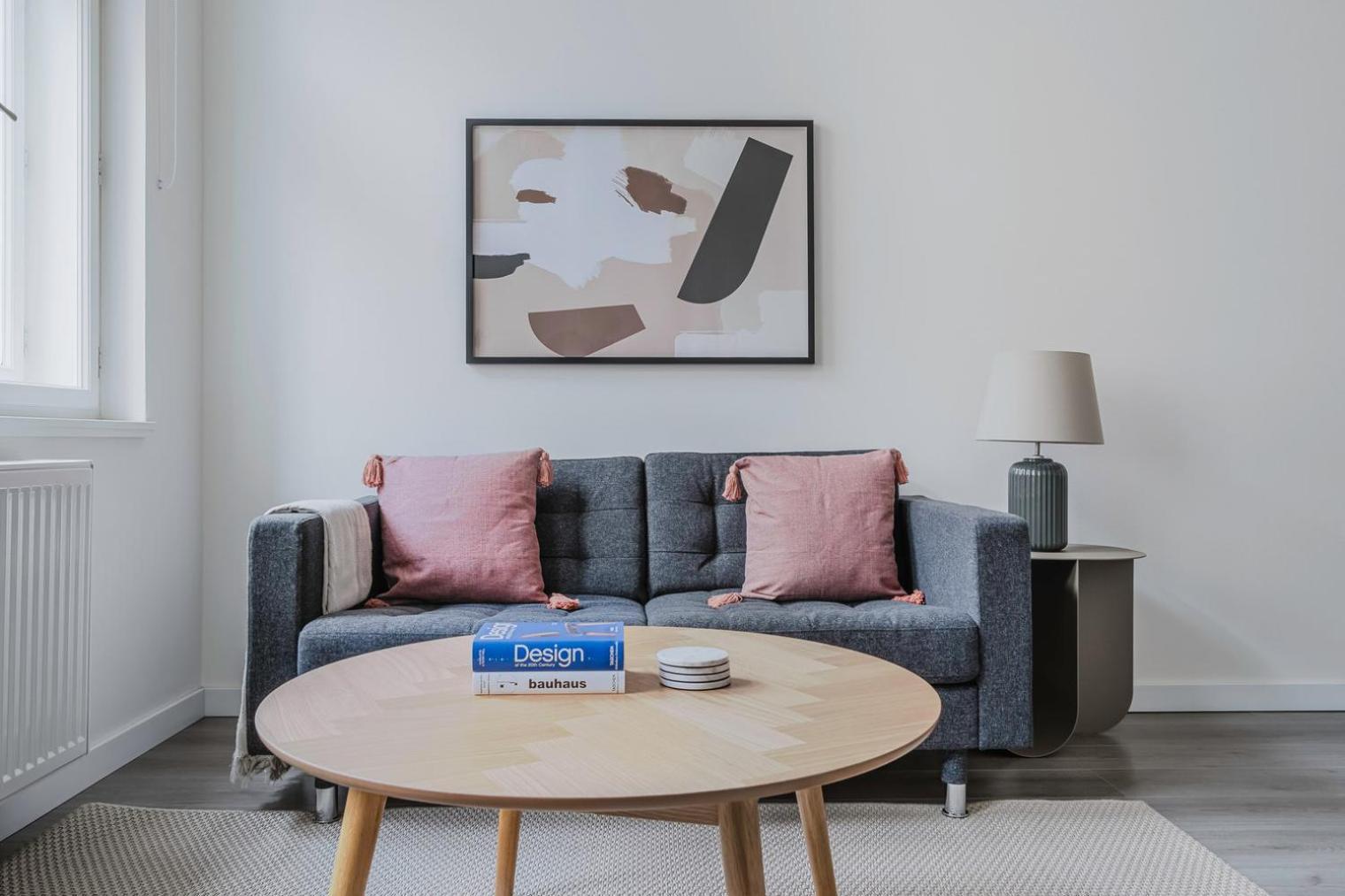 Blueground Zizkov Renovated Nr Universities Prg-35 Apartamento